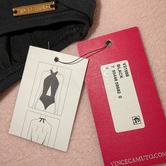 Black Vince Camuto 1pc Swimsuit - Picture 2 of 3